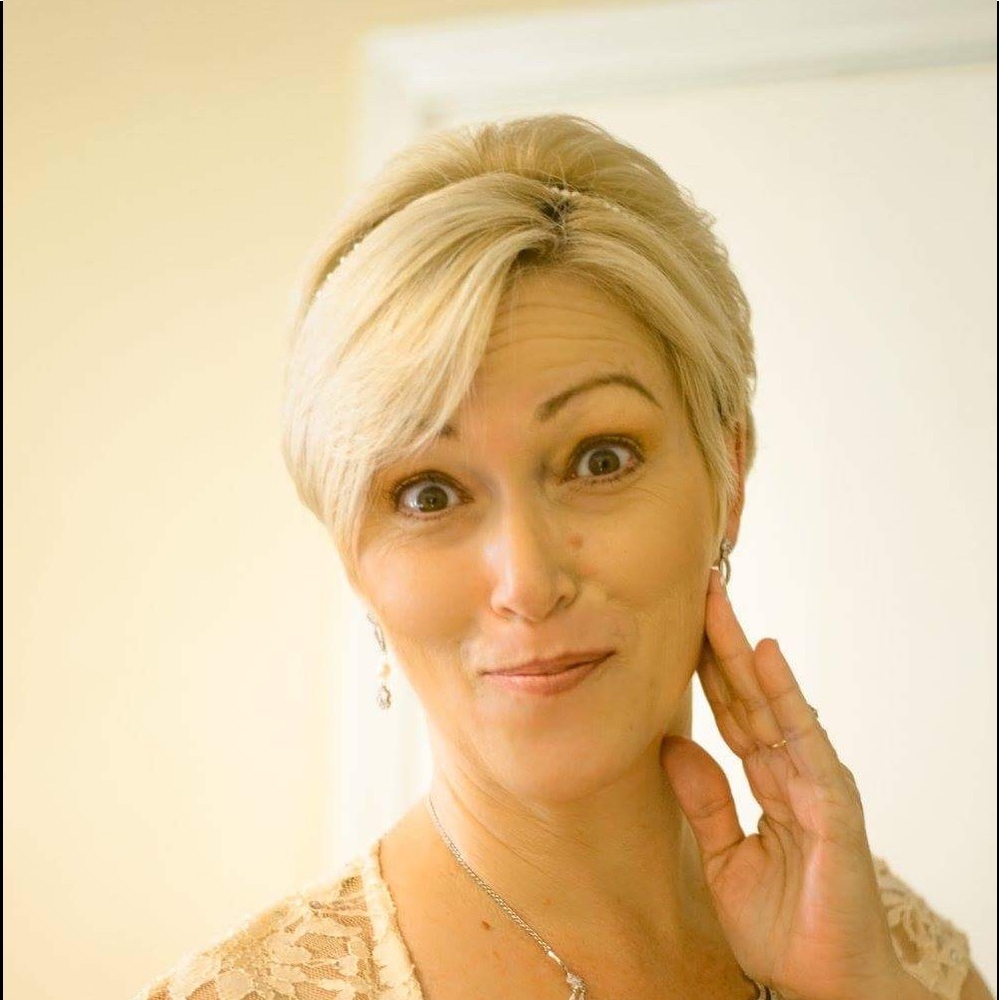 Meet your Posher, Lorraine